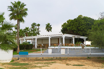 Fototapeta premium Cafe on the beach on a sunny day.