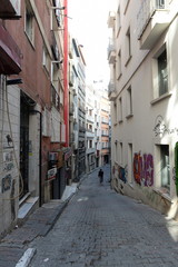 Fototapeta na wymiar Yeni Charshi street in Beyoglu district of the old part of Istanbul