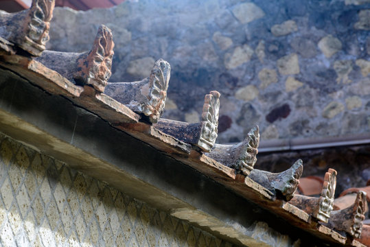 Oplontis Villa of Poppea - east porch, detail of the antefixes