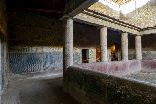 Oplontis Villa of Poppea - The servile peristyle 