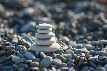 Fototapeta na wymiar pyramid of stones.balanced zen stones.