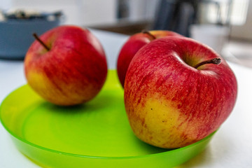 äpfel