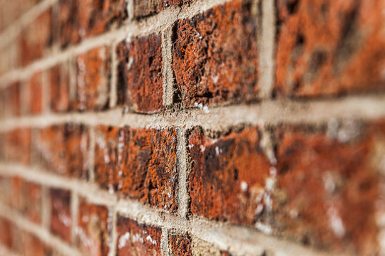 Mauerwerk im Sch&auml;rfespiel / Hintergrund