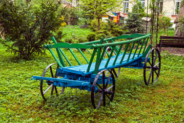 Decorative horse carriage for garden design.