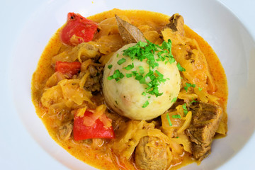 Szegediner Gulasch