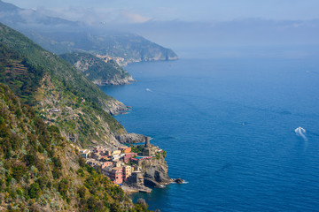 Fototapeta premium Vernazza, Corniglia and Manarola viewed from the Azure Trail between Vernazza and Monterosso al Mare, Cinque Terre, Liguria, Italy
