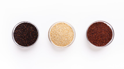 Black, red and white quinoa In glass cups
