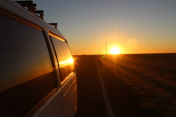 Sonnenuntergang auf Straße