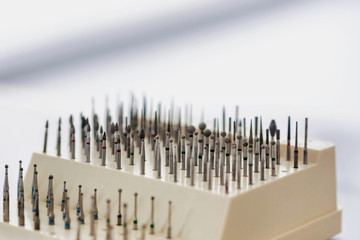 Dental clinic and dental instruments