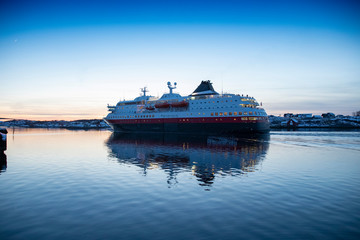 Winter colors in Brønnøysund harbor, Nordland county