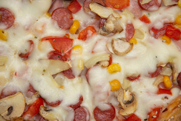 peasant pizza with cabanas, ham, sesame and olives