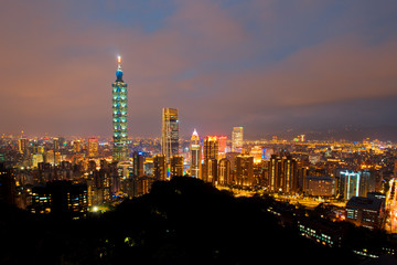 Fototapeta na wymiar Taipei Taiwan at night panorama 