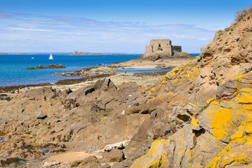 Saint-Malo grand B&eacute; island