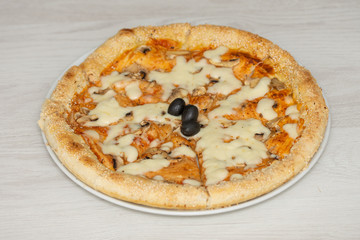 Pizza Prosciutto e Funghi