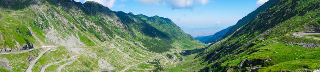 Naklejka premium Transfagarasan mountain road, Romanian Carpathians