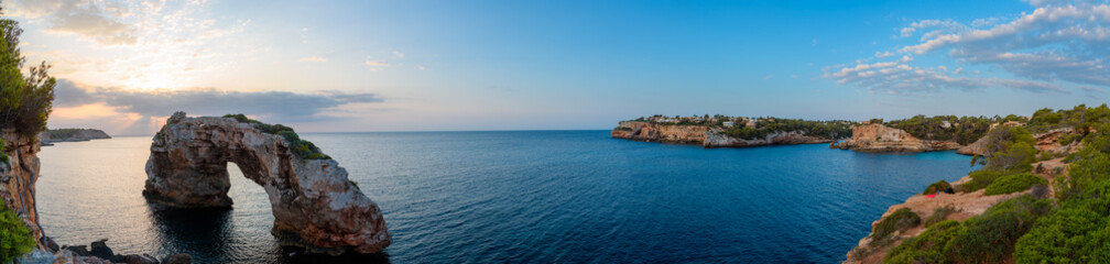 Fototapeta na wymiar Panorama auf Mallorca