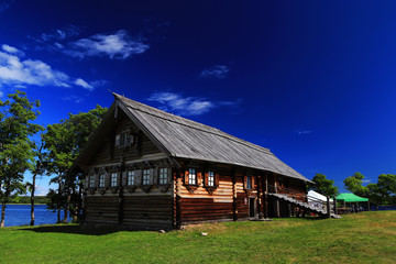 Obraz premium Wooden architecture on Kizhi island. Lake Onega. Karelia
