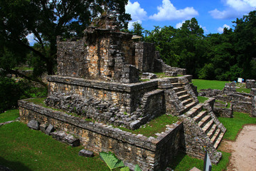 Palenque is the Maya city in southern Mexico