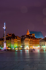 Obraz premium Warsaw Old Town by night