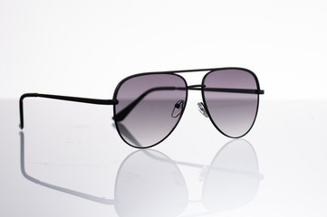 Lentes de sol para el verano en todos los colores