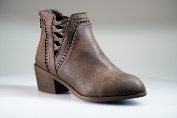 calzado de piel hecho a mano, botas, zandalias, huaraches, tenis, tacones, zapatos, zapatillas