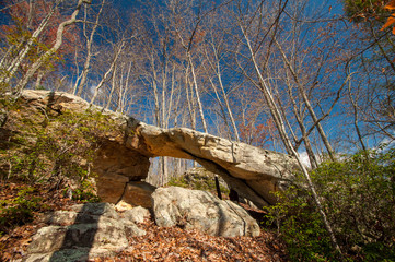 Fototapeta na wymiar Powderhorn Arch Pine Mountain State Resort Park Kentucky Natural Rock Formation