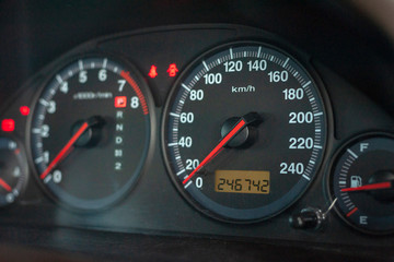 CloseUp dashboard of mileage car - 326591058
