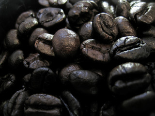 coffee bean roast with long time and high temperature for maximum test of coffee.