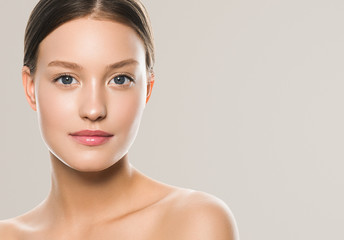Beauty face woman close up healthy skin natual make up