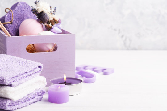 Aroma bath bombs, purple pumice