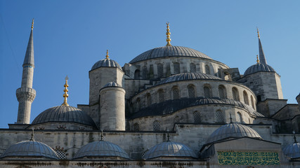 Fototapeta na wymiar Sultanahmet Blue mosque in Istanbul in Turkey.
