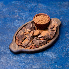 Organic chocolate slices