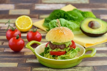 Beef Burger with Guacamole, Lettuce and Tomato