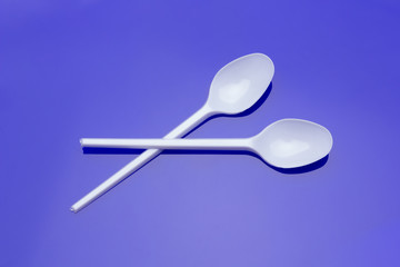 white and plastic food cutlery