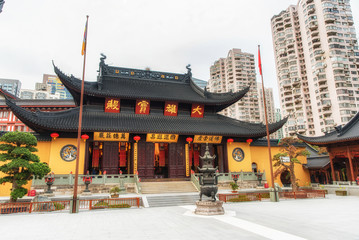 Jade Buddha Temple, Shanghai, China © atosan
