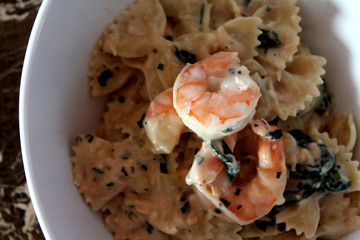 pâte aux légumes et crevettes