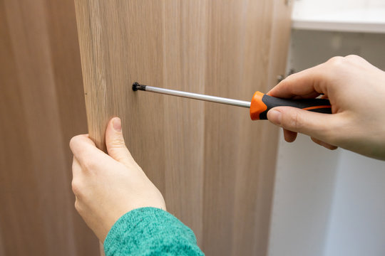 avvitare nel legno
