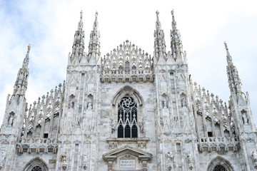 Fototapeta na wymiar detail of cathedral Duomo in Milan, Italy