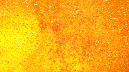 Detail of beer drink with bubbles