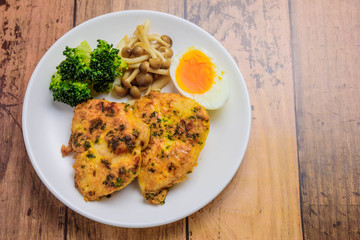 鶏むね肉のピカタ