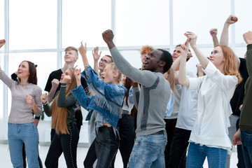 Obraz premium close up. diverse happy young people standing together.