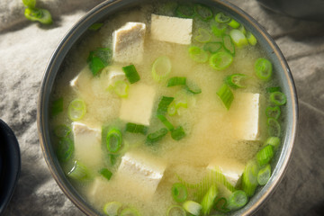 Healthy Japanese Tofu Miso Soup