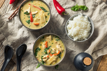 Homemade Spicy Thai Coconut Green Curry