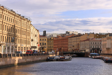 Fototapeta na wymiar The embankment of the Moika River. St. Petersburg
