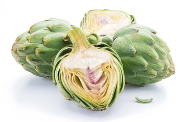 Obraz premium Artichoke flower edible buds isolated on white background.