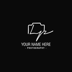 Lp Initial Signature Photography Logo