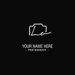 Lo Initial Signature Photography Logo