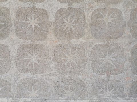 Stelle su intonaco 