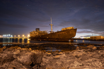 Fototapeta premium Shipwreck Temple Hall on the shore of Lanzarote, Canary Islands