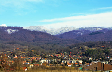 Fototapeta na wymiar early spring in Transylvania